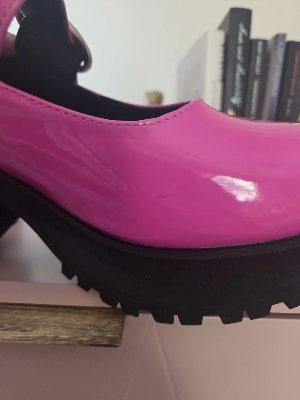 Dolls Kill vibrant patent